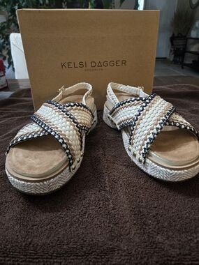 Kelsi Dagger Kids Natural Braided Slingback Sandals EUC SIZE 10